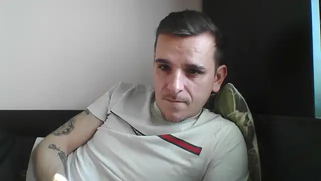 Snapshot of Huge_cock22cm chatting on 01.09.25 Huge cock22cm online show from 01.09.25