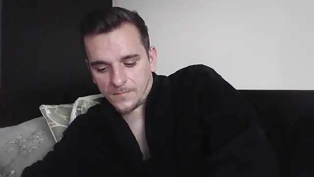 Snapshot of Huge_cock22cm chatting on 01.20.25 Huge cock22cm online show from 01.20.25