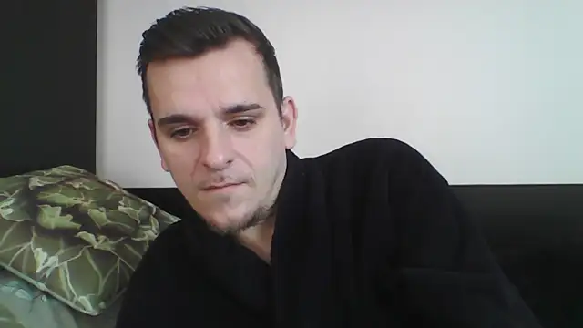 Snapshot of Huge_cock22cm chatting on 01.21.25 Huge cock22cm online show from 01.21.25