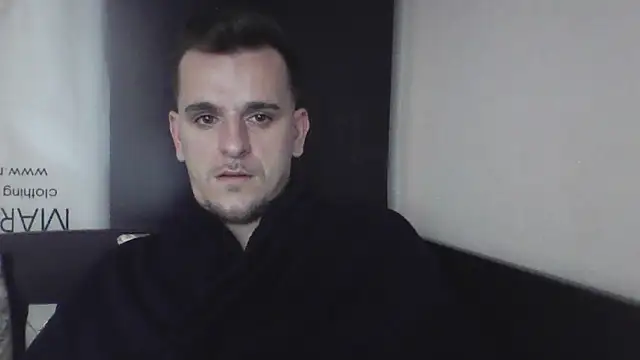 Snapshot of Huge_cock22cm chatting on 01.24.25 Huge cock22cm online show from 01.24.25