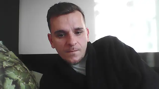 Snapshot of Huge_cock22cm chatting on 01.27.25 Huge cock22cm online show from 01.27.25