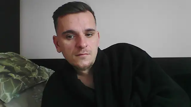 Snapshot of Huge_cock22cm chatting on 02.27.25 Huge cock22cm online show from 02.27.25
