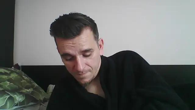 Snapshot of Huge_cock22cm chatting on 03.14.25 Huge cock22cm online show from 03.14.25