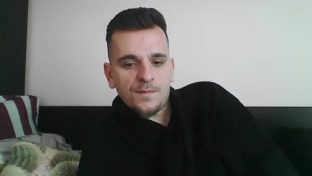 Snapshot of Huge_cock22cm chatting on 03.20.25 Huge cock22cm online show from 03.20.25