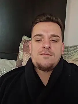 Snapshot of Huge_cock22cm chatting on 02.12.26 Huge cock22cm online show from 02.12.26