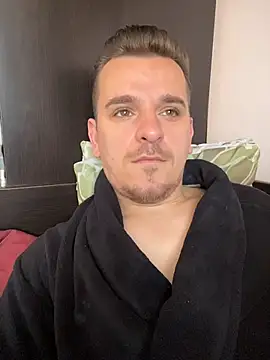 Huge cock22cm online show from 05.23.26