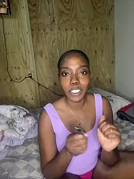 Snapshot of NillaMontana chatting on 01.15.25 NillaMontana online show from 01.15.25