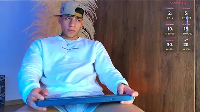 Josep Davies online show from 10.26.25