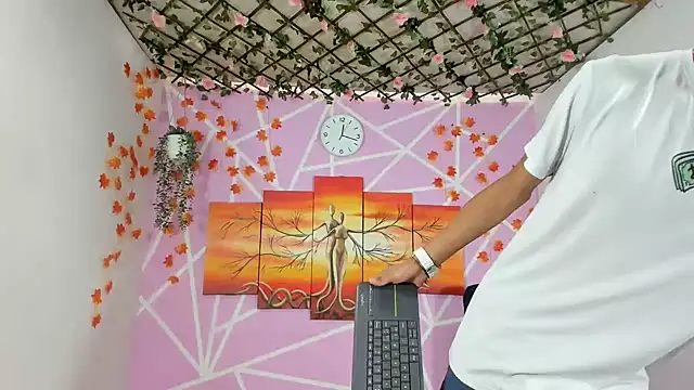 oliverhot2005 online show from 02.21.25