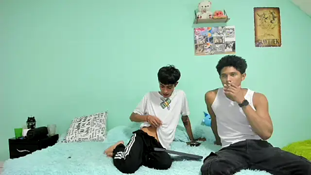 oliverhot2005 online show from 10.18.25