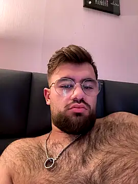 yxssxn24403 online show from 10.08.25