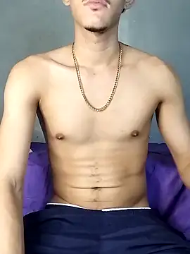 MicaelRian69 online show from 03.14.25