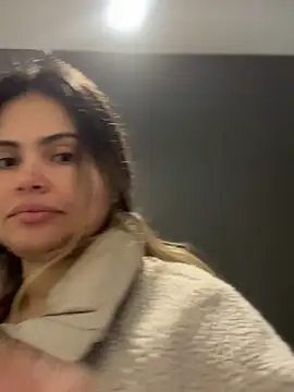 Snapshot of melanny10 chatting on 03.15.25 melanny10 online show from 03.15.25