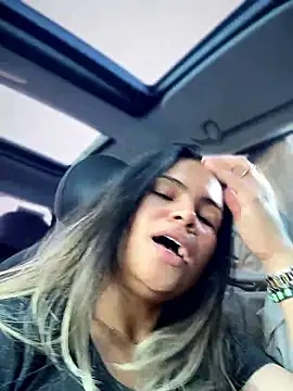 Snapshot of melanny10 chatting on 01.10.26 melanny10 online show from 01.10.26