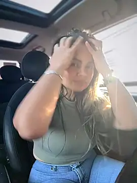 Snapshot of melanny10 chatting on 01.11.26 melanny10 online show from 01.11.26