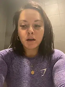 Snapshot of Luccreccia_ chatting on 09.28.25 Luccreccia  online show from 09.28.25