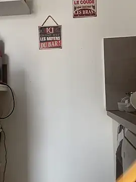 Snapshot of Luccreccia_ chatting on 10.09.25 Luccreccia  online show from 10.09.25