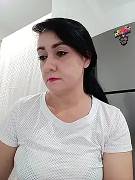 Snapshot of taalia chatting on 02.22.26 taalia online show from 02.22.26