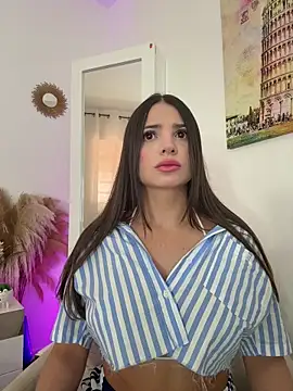 Snapshot of Ashleyjenner_ chatting on 12.04.25 Ashleyjenner online show from 12.04.25