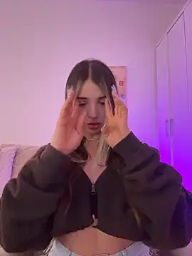 Ashleyjenner  online show from 02.27.26