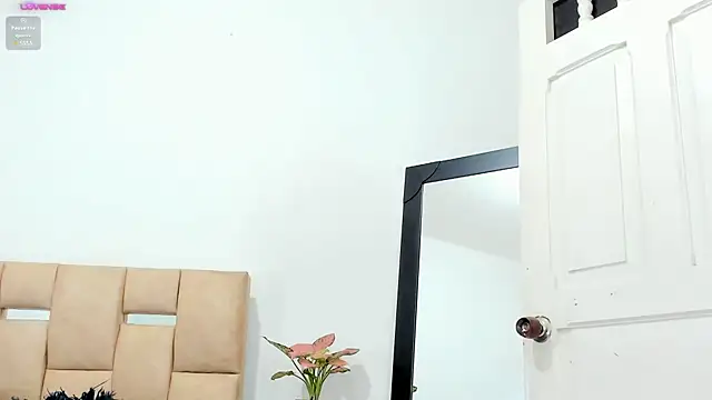 Snapshot of Alishagoddes chatting on 01.07.25 Alishagoddes online show from 01.07.25