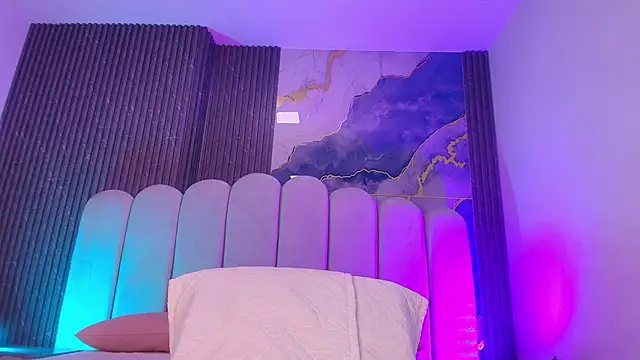 hot dione online show from 01.07.26