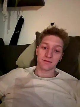 Snapshot of jerk_it_out69 chatting on 09.13.25 jerk it out69 online show from 09.13.25