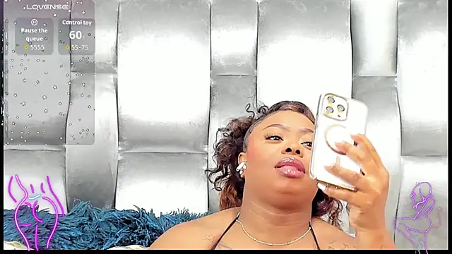 CamilaBenitez online show from 09.15.25