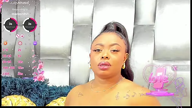 Snapshot of CamilaBenitez chatting on 02.15.26 CamilaBenitez online show from 02.15.26