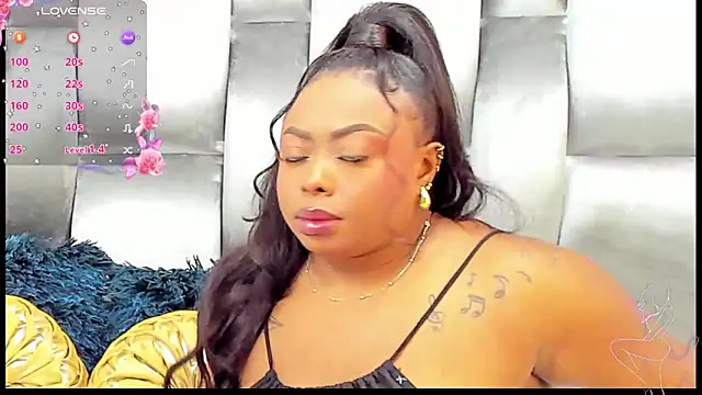 Snapshot of CamilaBenitez chatting on 02.19.26 CamilaBenitez online show from 02.19.26