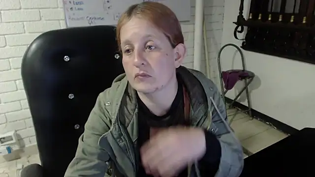 ViioletaMora online show from 02.20.25