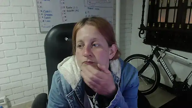 ViioletaMora online show from 02.23.25