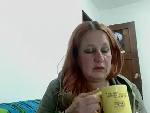 ViioletaMora online show from 10.26.25