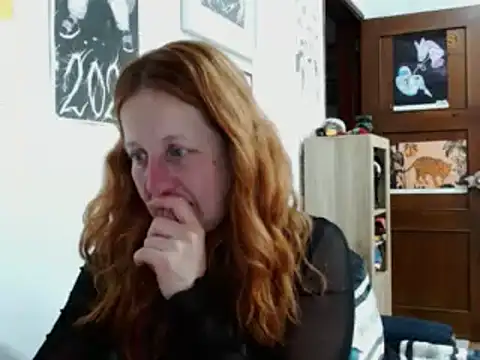 Snapshot of ViioletaMora chatting on 05.24.26 ViioletaMora online show from 05.24.26