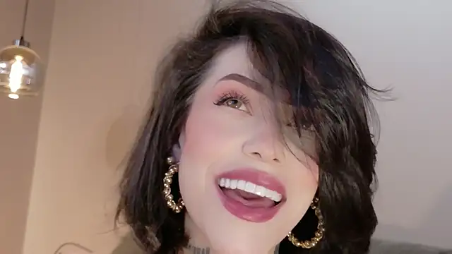 Hannah Borbon online show from 03.22.26