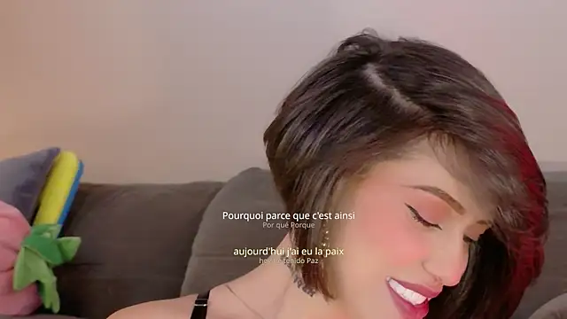 Snapshot of Hannah_Borbon chatting on 06.12.26 Hannah Borbon online show from 06.12.26