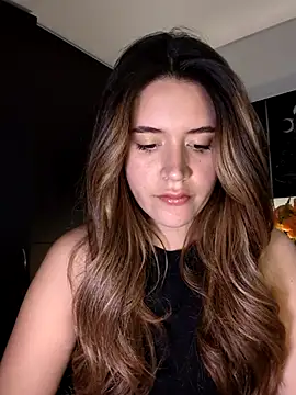 maliciaworld online show from 10.18.25