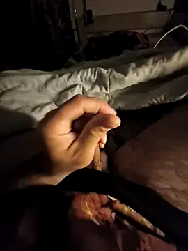 Snapshot of PinkedCocktail chatting on 11.30.25 PinkedCocktail online show from 11.30.25