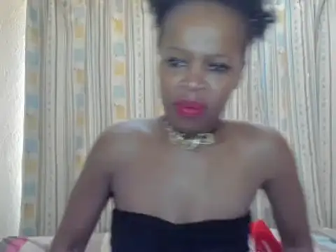 Snapshot of AfricanSquirtingQueen chatting on 09.29.25 AfricanSquirtingQueen online show from 09.29.25