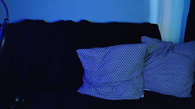 axxxturel online show from 12.14.24