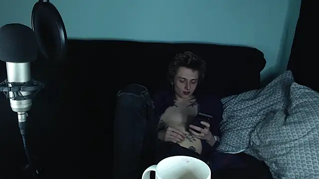 axxxturel online show from 01.12.25