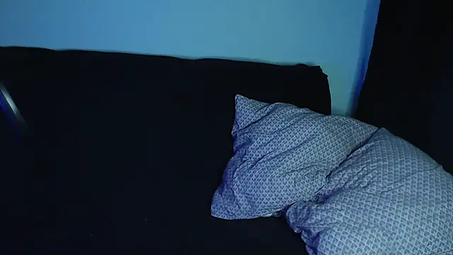 axxxturel online show from 02.18.25