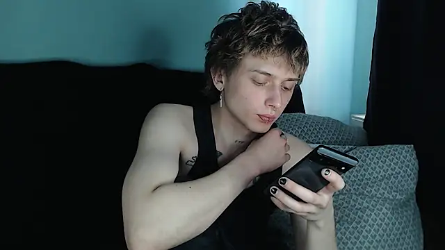 axxxturel online show from 02.26.25