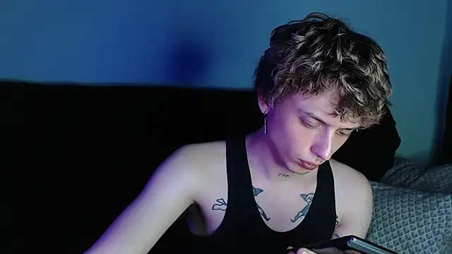 axxxturel online show from 03.17.25