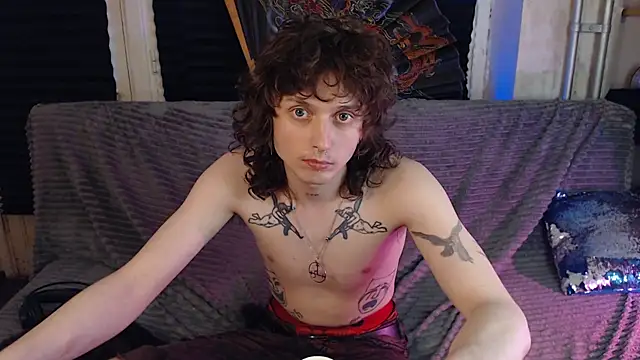 Snapshot of axxxturel chatting on 06.08.26 axxxturel online show from 06.08.26