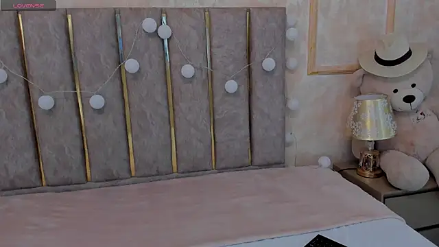 Cheerrysweett online show from 12.13.24