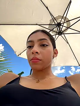 Snapshot of Ema_azel chatting on 12.04.24 Ema azel online show from 12.04.24