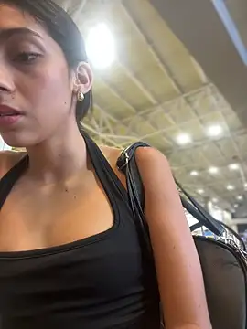 Snapshot of Ema_azel chatting on 03.14.25 Ema azel online show from 03.14.25