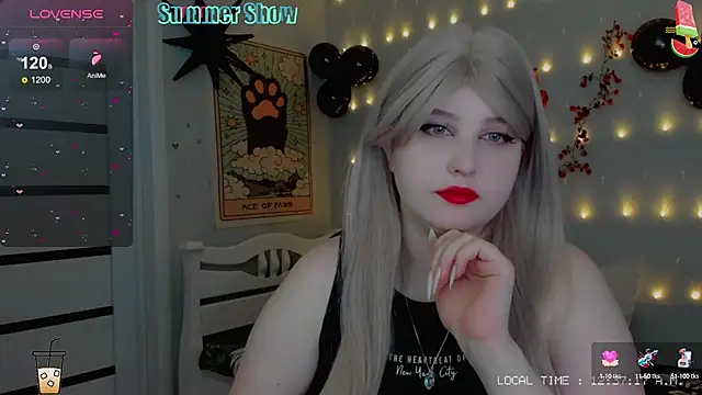 Snapshot of Crystal_Chris chatting on 02.14.25 Crystal Chris online show from 02.14.25