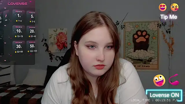 Snapshot of Crystal_Chris chatting on 09.23.25 Crystal Chris online show from 09.23.25